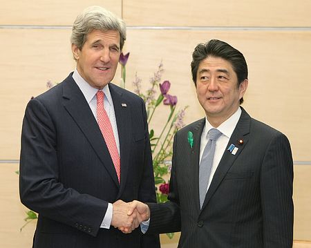 安倍稱就釣魚島問題不會(huì)讓步克里稱美立場(chǎng)未變